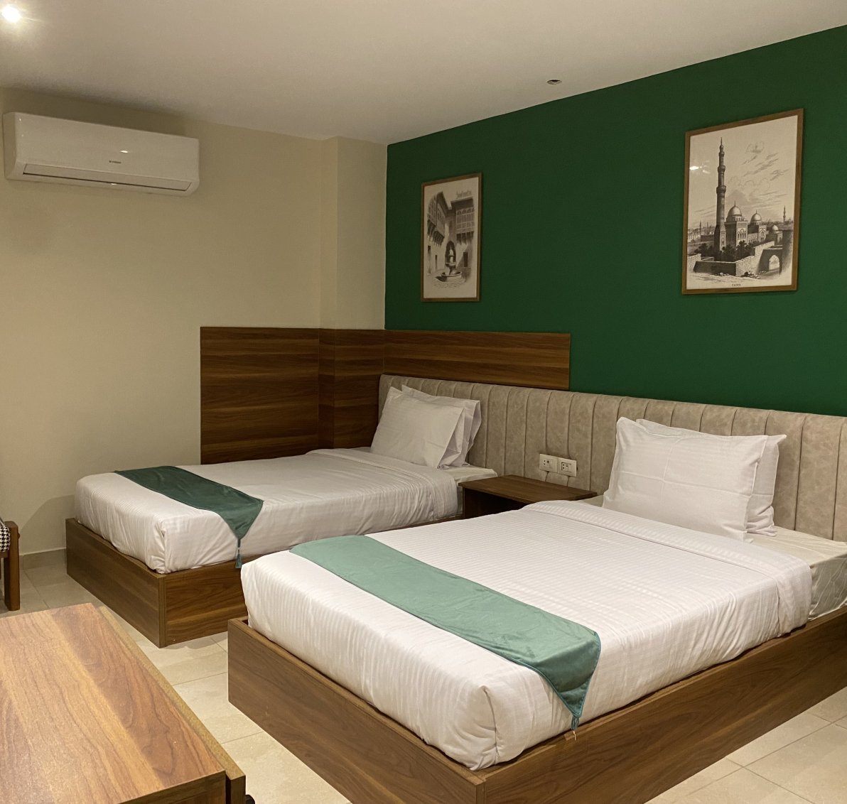 Stylish Double Room - Luma Hotel