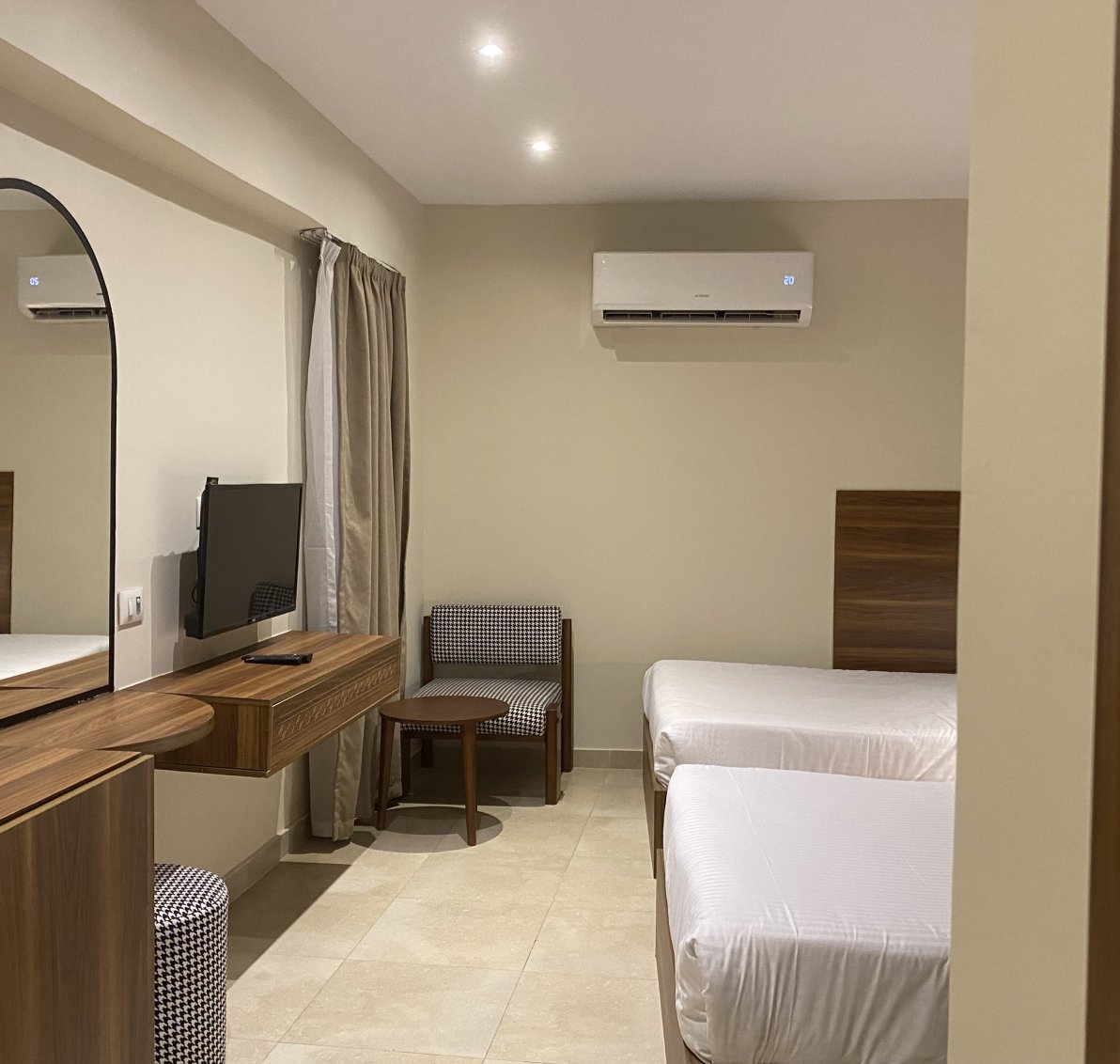 LUMA Hotel Modern Double Room
