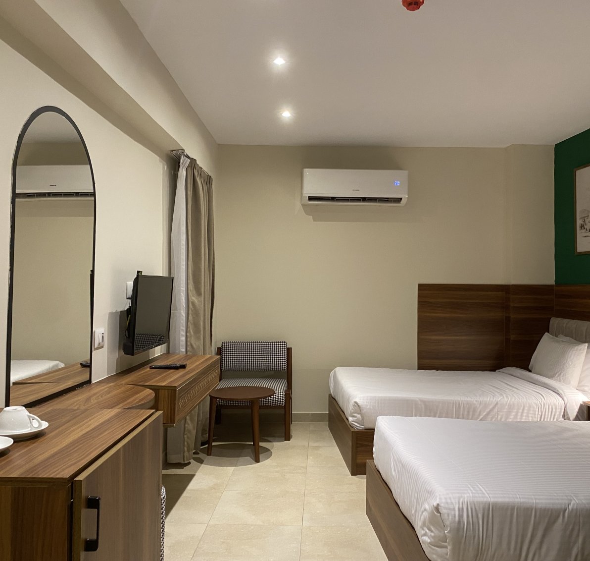 LUMA Hotel Modern Double Room