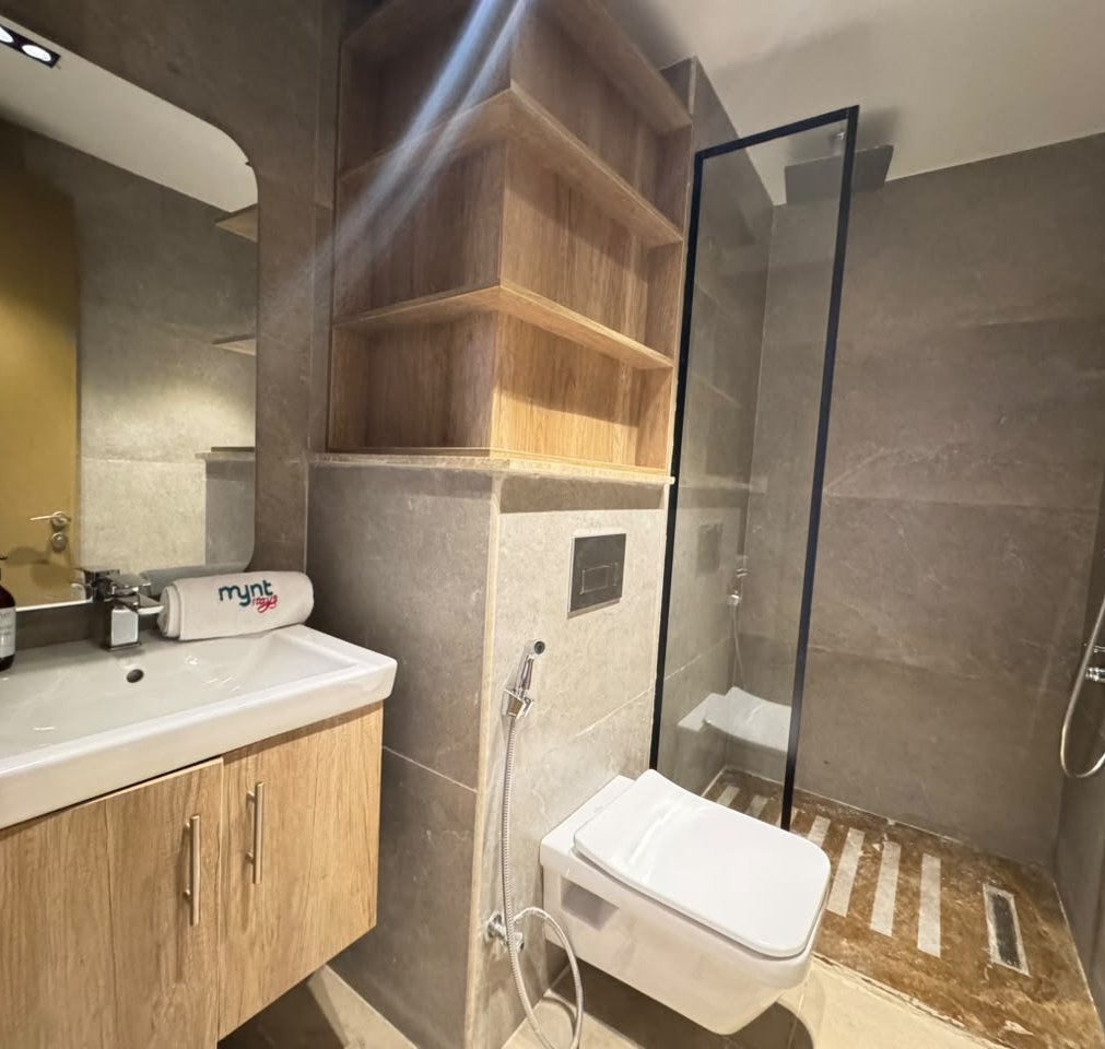 fully Furnished Studio for Rent in ZED West Sheikh Zayed