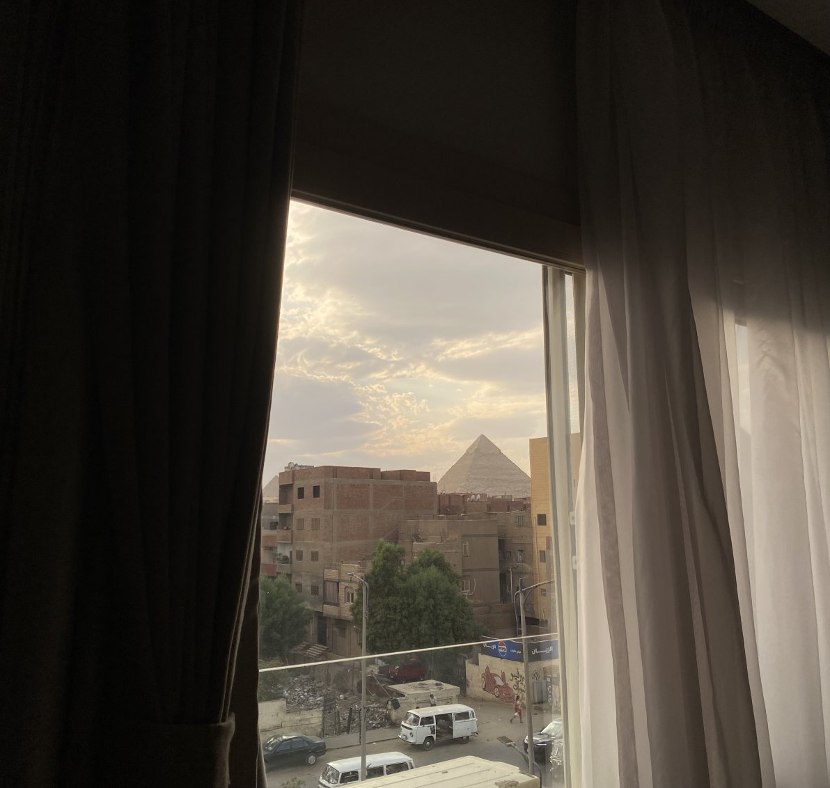 Luma Pyramids Panorama Room